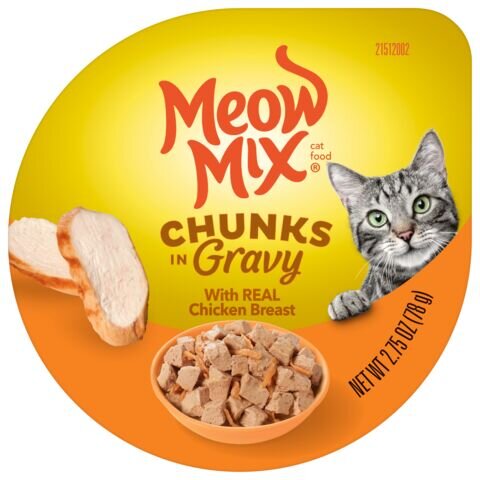 Chunks in Gravy With Real Chicken Breast Cat Food